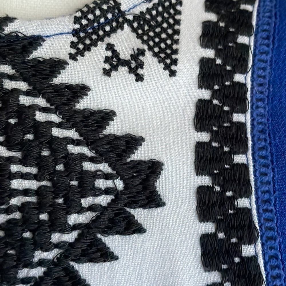 Orvis Embroidered Aztec Top M - Picture 3 of 11